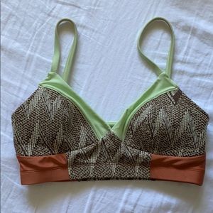 The Seea bikini top size Small